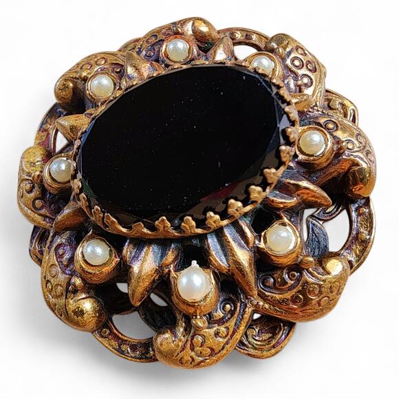 Antique Victorian Mourning Brooch c.1890–1910 with Later Safety Clasp Conversion - Picture 2 of 8